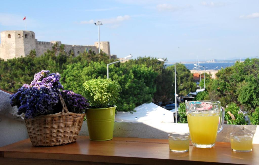Efharisto Hotel Bozcaada Extérieur photo